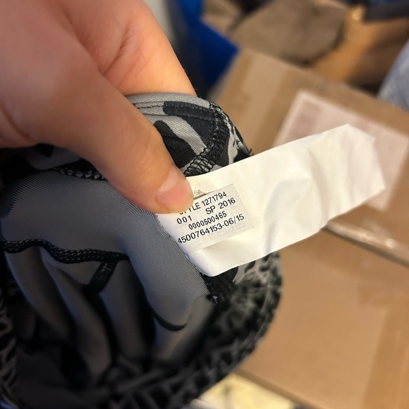 Under Armour Geometric Patterned Compression Leggings - Picture 3 of 5